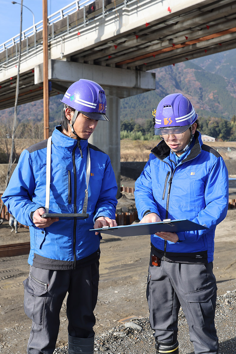 西建産業について